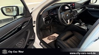 BMW 530d Luxury Line PANORAMA+KAMERA+HEAD.UP+LASER - foto 28