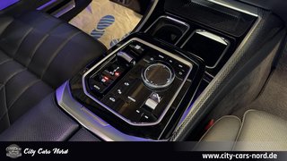 BMW 740 d xDrive M Sport PANO+B&O+360°+KEYLESS - bilder 23