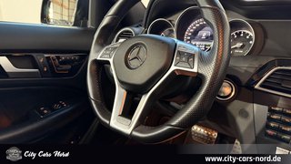 Mercedes-Benz C 63 AMG Coupé PANORAMA+BI.XENON+KAMERA - foto 18