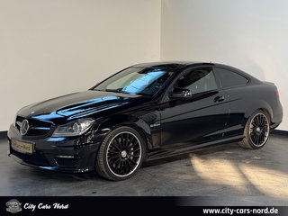 Mercedes-Benz C 63 AMG Coupé PANORAMA+BI.XENON+KAMERA - foto 1