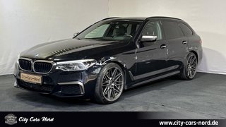 BMW M550 d xDrive Tour.-PANO-HUD-B&W-DIGITAL-LED-AHK Gebrauchtwagen Kaufen | EZ 11/2017 | Preis 33.999 €