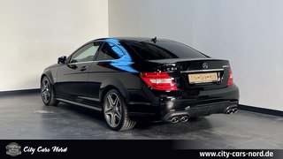 Mercedes-Benz C 63 AMG Coupe-PANO-H&K-KAM-MEMORY-DISTR-K.GO - фото 3