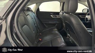 Jaguar XF Prestige 25t AWD KAMERA+MERIDIAN+MEMORY+PANO - bilder 25