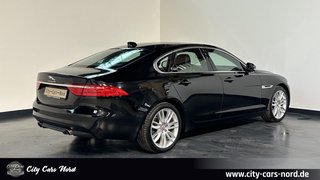 Jaguar XF Prestige 25t AWD KAMERA+MERIDIAN+MEMORY+PANO - bilder 5