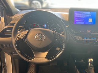 Toyota C-HR 1.8 Hybrid Team D +Winterräder - foto 13