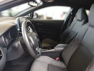 Toyota C-HR Hybrid Team D 2.0 + Winterräder + Navi - bilder 11