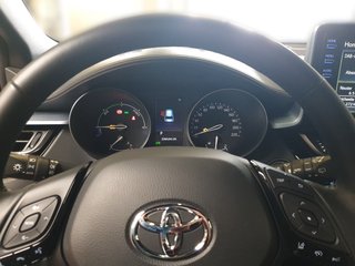 Toyota C-HR Hybrid Team D 2.0 + Winterräder + Navi - bilder 16
