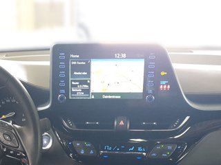 Toyota C-HR Hybrid Team D 2.0 + Winterräder + Navi - bilder 17