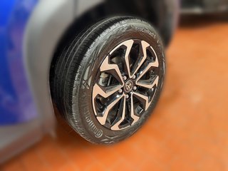 Toyota Yaris Cross Hybrid FWD Team Deutschland +Safety- & Winter Paket - bilder 9