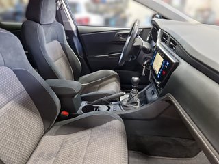 Toyota Auris Edition-S+ +Navi+Winterräder - bilder 12