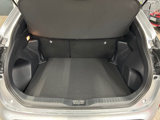 Toyota Yaris Cross Hybrid Team D +Safety-Paket+Winter-Paket - bilder 10