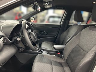 Toyota Yaris Cross Hybrid Team D +Safety-Paket+Winter-Paket - bilder 11