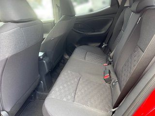Toyota Yaris Hybrid Teamplayer + Safety - & Comfort Paket - bilder 11