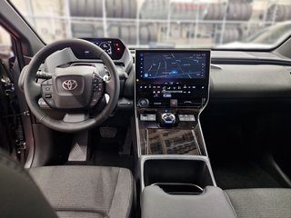 Toyota BZ4X Teamplayer + Allwetterräder - bilder 10