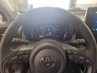 Toyota Yaris Hybrid Teamplayer +Safety- & Comfort Paket - bilder 18