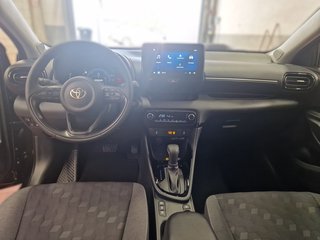 Toyota Yaris Hybrid Teamplayer +Safety- & Comfort Paket - bilder 13