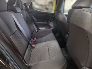 Toyota Yaris Hybrid Teamplayer +Safety- & Comfort Paket - bilder 12