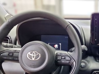 Toyota Yaris Hybrid Teamplayer +Safety- & Comfort Paket - foto 12