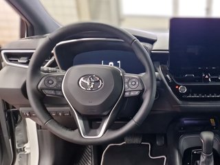 Toyota Corolla Touring Sport 1.8 Hybrid Black an White  & inkl. Winterräder - bilder 14