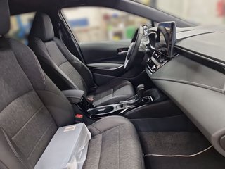 Toyota Corolla Touring Sport 1.8 Hybrid Black an White  & inkl. Winterräder - bilder 19