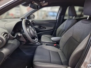 Toyota Yaris Cross Hybrid Team D +Safety-Paket+Winter-Paket - bilder 10