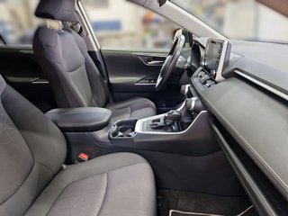 Toyota RAV4 Hybrid 4x2 Club + 8-Fach+ Tech. Pak. - foto 12