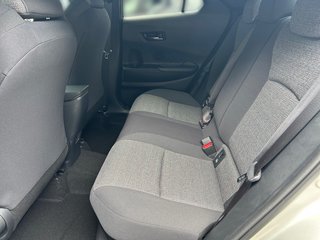 Toyota C-HR Hybrid FWD Team Deutschland 1.8L +Technik Paket - bilder 11