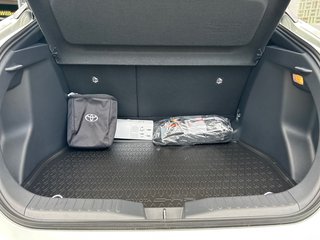 Toyota C-HR Hybrid FWD Team Deutschland 1.8L +Technik Paket - bilder 15