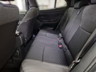Toyota Yaris Cross Hybrid FWD Teamplayer +Safety- & Comfort Paket - bilder 11