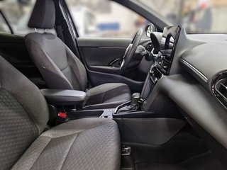 Toyota Yaris Cross Hybrid FWD Teamplayer +Safety- & Comfort Paket - bilder 12