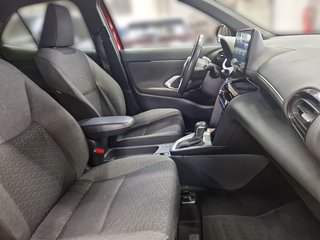 Toyota Yaris Cross Hybrid FWD Team D. + Safety - / Comfort Paket + elektr. Heckklappe + AHK - foto 12