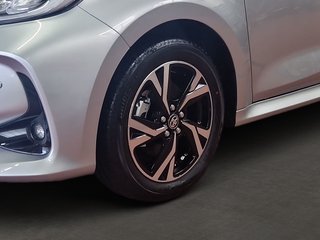 Toyota Yaris Hybrid Teamplayer + Safety - und Comfort Paket - bilder 9