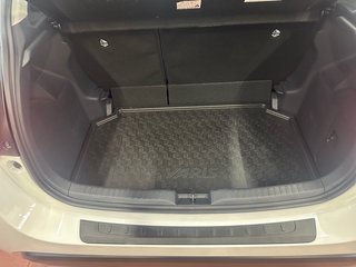 Toyota Yaris Hybrid Team Deutschland +Comfort Paket - bilder 14