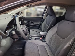 Toyota Yaris Hybrid Team D+Safty & Comfort Paket Safty+ - bilder 11