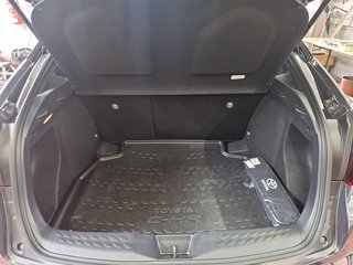Toyota C-HR Hybrid Team D. 1.8 +Allwetterräder + Navi - bilder 14
