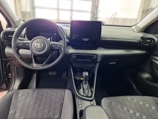 Toyota Yaris Hybrid Team D +Comfort-Paket - bilder 17