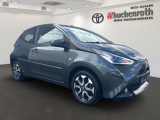 Toyota AYGO x-play connect+Allwetterräder - foto 3