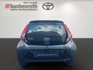 Toyota AYGO x-play connect+Allwetterräder - foto 6