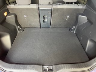 Toyota Yaris Cross Hybrid FWD Team Deutschland +Safety/Winter Paket+AHK - bilder 14