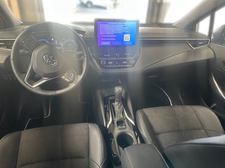Toyota Corolla Hybrid 1.8 Team D Tech.Pak.+Allwetterräder - bilder 11