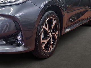 Toyota Yaris Hybrid Team D+Safty & Comfort Paket Safty+ - bilder 9