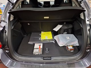 Toyota Yaris Hybrid Team D+Safty & Comfort Paket Safty+ - bilder 10