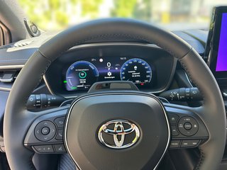 Toyota Corolla Touring Sports Hybrid Teamplayer + JBL - bilder 18