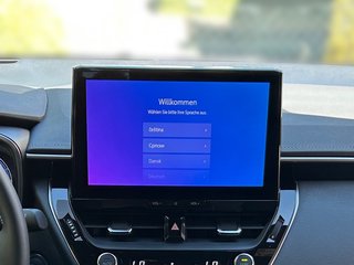Toyota Corolla Touring Sports Hybrid Teamplayer + JBL - bilder 19