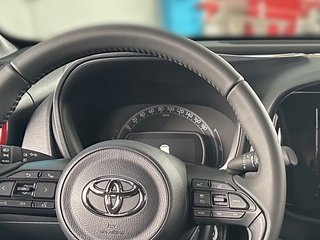 Toyota Aygo X Teamplayer  Automatik - bilder 10