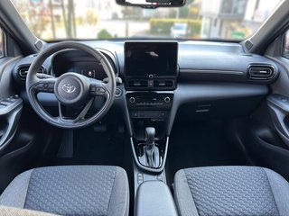 Toyota Yaris Cross Hybrid FWD Teamplayer +Safety- & Winter Paket - bilder 17