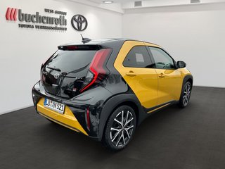 Toyota Aygo X Hybrid GR Sport + Faltdach - bilder 5