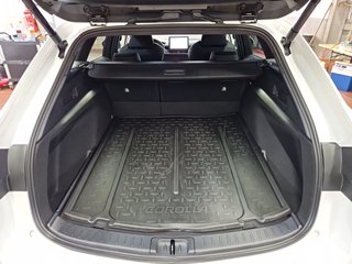 Toyota Corolla Touring Sports 1.8 Hybrid Teamplayer+Tech. Pak.+Allwetterräder - bilder 14