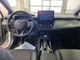 Toyota Corolla Touring Sports 1.8 Hybrid Teamplayer+Tech. Pak.+Allwetterräder - bilder 10