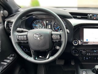 Toyota Hilux Double Cab Invincible 4x4 + WKR - bilder 12